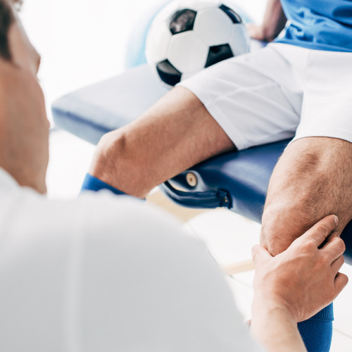 De la prise en charge au retour sur le terrain : kinésithérapeutes et préparateurs physiques | Trans-Faire